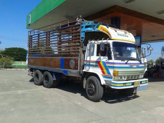 ขายรถบรรทุกสิบล้อ HINO KT920 หัว F18 เครื่อง HO7D-195 แรง กระบะไม้