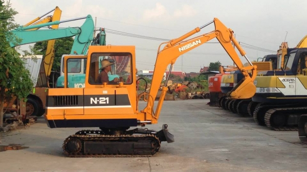 NISSAN N21 รถนอกนำเข้าไม่เคยใช้งานในไทย   NISSAN N21 เชคนอก  สภาพพร้อมลุยงาน +ใบแจ้งจำหน่าย เครื่องเดิมสวยๆ หัวเก๋ง สวยงามๆ ------ราคา240,000 บาท-----------