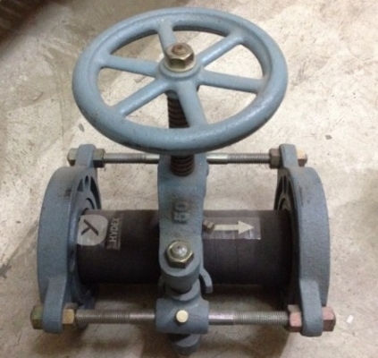 วาล์วน้ำประตูน้ำ 6 ตัว 500- 800 บาท