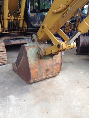 CATERPILLAR CAT 312C เดิมๆทุกอย่างรถเก่านำเข้าจากญี่ปุ่นไม่เคยใช้งานในไทย  สภาพพร้อมลุยงาน  ราคา : 1,700,000 บาท เอกสาร : ใบแจ้งจำหน่าย