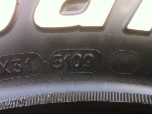 ขายยาง bf all 265/70/16