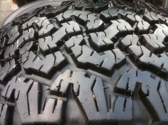 ขายยาง bf all 265/70/16