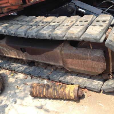 HITACHI EX 135 UR รถเก่านำเข้าจากญี่ปุ่น พร้อมใบอินวอย ราคา1,100,000