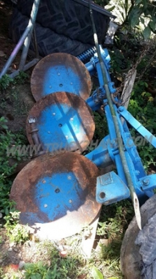 รถไถ ยี่ห้อ FORD รุ่น 6610 เพลาเดียว เสื้อลาย รถไถ ยี่ห้อ FORD รุ่น 6610 เพลาเดียว เสื้อลาย