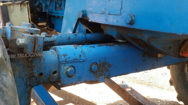 รถไถ ยี่ห้อ FORD รุ่น 6610 เพลาเดียว เสื้อลาย รถไถ ยี่ห้อ FORD รุ่น 6610 เพลาเดียว เสื้อลาย