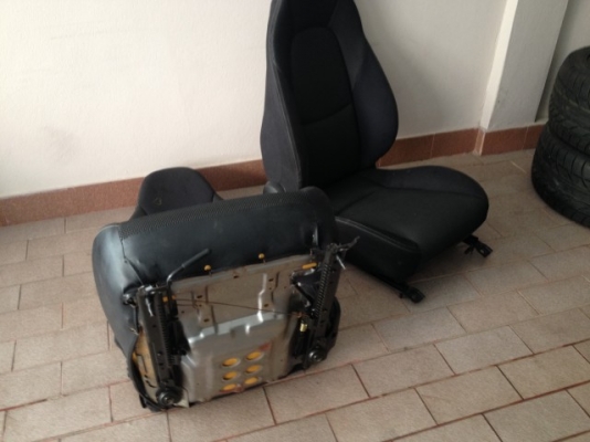 เบาะ MX5 NB ของเก่าญี่ปุ่นสภาพสวยยังไม่เคยใช้งานในไทย เบาะ MX5 NB ของเก่าญี่ปุ่นสภาพสวยยังไม่เคยใช้งานในไทย