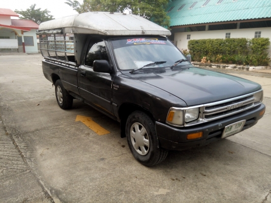 ขายรถกะบะ ไว้ใช้งานดีครับ ประหยัดน้ำมัน TOYOTA MIGHTY X ตอนเดียว