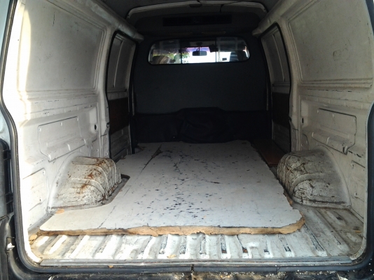 MITSUBISHI L300 สภาพสวยๆ พร้อมวิ่งใช้งาน MITSUBISHI L300 สภาพสวยๆ พร้อมวิ่งใช้งาน