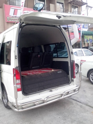 2010 TOYOTA ตู้คอมมิวเตอร์ 2.7 VTI เบนซิน เกียร์ธรรมดา ติด NGV หัวฉีด 2 ถัง