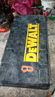 ขาย !! แย็กไฟฟ้าDEWALT ตัวใหญ่ พร้อมใช้งาน
