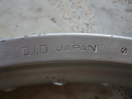 ขายล้อโต d.i.d รุ่นเก่า ขายล้อโต d.i.d รุ่นเก่า