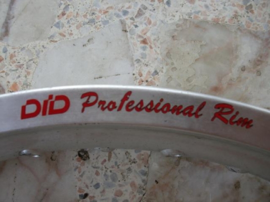 ขายล้อโต d.i.d รุ่นเก่า ขายล้อโต d.i.d รุ่นเก่า