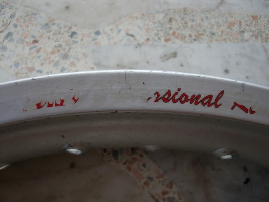 ขายล้อโต d.i.d รุ่นเก่า ขายล้อโต d.i.d รุ่นเก่า