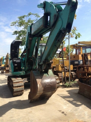KOBELCO SK 130LR Mark6 สภาพนางฟ้า #N011  รถขุด : KOBELCO SK 130LR Mark6 เครื่องยนต์ : 4BG1-18470 เลขซีเรียล :YXD401783 สภาพ : 90\% พร้อมลุยงาน ราคา :1,300,000 บาท พร้อมเอกสารใบอินวอย รถเก่าญี่ปุ่นไม่เคยใช้งานในไทย