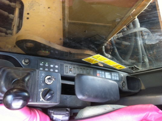 ขายรถแบคโฮ CAT 320-D จดทะเบียน ปี.57 ชั้วโมงงาน 10.342 ช. ม ราคา.1850000 ต่อรอง สนใจโทร ขายรถแบคโฮ CAT 320-D จดทะเบียน ปี.57 ชั้วโมงงาน 10.342 ช. ม ราคา.1850000 ต่อรอง สนใจโทร