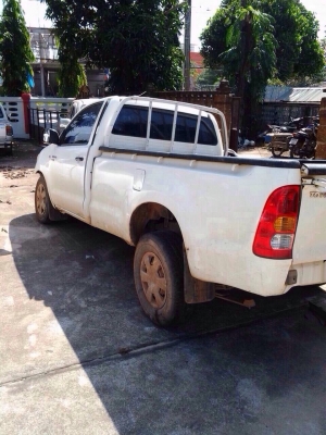 วีโก้หัวเดียว สีขาวปี07 โอนลอยบุคลเครื่องเกียรสมบูรณ์เเยกขายเป็นอะไหลทุกอย่าง.โทรสอบถามได้มีอีกหลายรุ่น