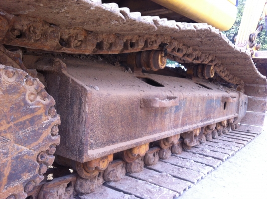 ขายรถแบคโฮ KOMATSU PC-200-7 ปี.2005 รถบางกอก 10995 ช.ม สภาพสวย เล่มทะเบียน จัดแน้นร์ได้ ราคา 1650000 สนใจโทร