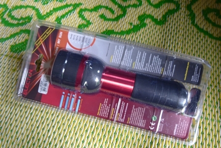 ไฟฉาย  LED  7 ดวง     เป็น อลูมิเนี่ยม