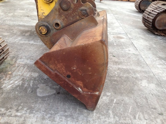 KOMATSU  PC210LC เท่ากับ200 7 รถนำเข้าจากญี่ปุ่น เชคนอก พร้อมลุยงาน อินวอย ราคา 2,400,000 บาท