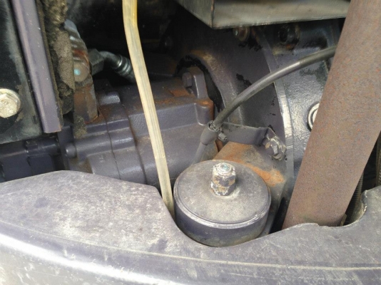 MM30CR 2 เชคนอกนำเข้าจากญี่ปุ่นยังไม่เคยใช้งานในไทย เดิมๆทุกอย่าง สภาพพร้อมลุยงาน  รถขุด MM30CR-2  เลขซีเรียล : E9G01073 ราคา : 320,000 บาท เอกสารพร้อมใบอินวอยแจ้งจำหน่าย ราคาคุยได้