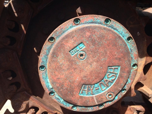 รถขุด : KOBELCO SK 130LR Mark6 รถเก่าญี่ปุ่นไม่เคยใช้งานในไทย เครื่องยนต์ : 4BG1-18470 เลขซีเรียล :YXD401783 สภาพ : 90\% พร้อมลุยงาน ราคา :1,300,000 บาท พร้อมเอกสารใบอินวอย