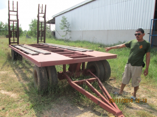 รถพ่วงหนุ่มปราจีนบุรีเอาไปขนรถเกี่ยว