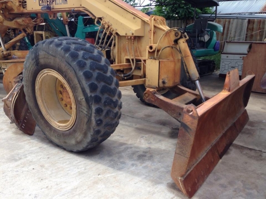 CAT 140G Motor Grader สภาพขั้นเทพ ราคา 2,800,000บาท รถเกรด : CAT 140G Motor Grader ชั่วโมง : 11,201ชม เลขซีเรียล : 5MD00650 รถเก่านำเข้าจากบลาซิลยังไม่เคยใช้งานในไทย สภาพพร้อมลุยงาน มีใบอินวอย CAT 140G Motor Grader สภาพขั้นเทพ ราคา 2,800,000บาท รถเกรด : CAT 140G Motor Grader ชั่วโมง : 11,201ชม เลขซีเรียล : 5MD00650 รถเก่านำเข้าจากบลาซิลยังไม่เคยใช้งานในไทย สภาพพร้อมลุยงาน มีใบอินวอย