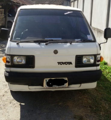 ขายรถตู้เล็กโตโยต้า