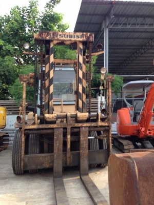 โฟคลิป 11 ตันครึ่ง  Mitsubishi FD 115 F15B ราคา 800000  บาท