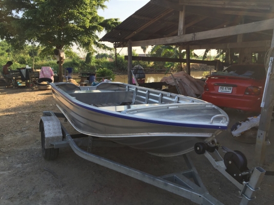 ขาย เรือ อลูมิเนียม kimple สภาพใหม่เลยลงน้ำครั้งเดี่ยว