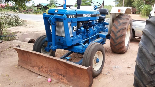 **275,000 บ.ต่อรอง**ขายรถไถเพลาเดียว FORD 6600 T3 ตัวเต็ม เครื่องเดิมปั้มเดิม ไอดีเล็ก เครื่องT3-D5NN6015J เกียร์D7NN7006C ท้ายD4NN4024B เครื่องโอเค สตาร์ทง่าย เกียร์ดีไม่หลุด ปั้มดี ทำงานดี คล่องตัว ช่วงล่างดี หนึบ ระบบไฮฯใช้งานปกติ ท้ายดี ไม่แตก ยกหางดี **275,000 บ.ต่อรอง**ขายรถไถเพลาเดียว FORD 6600 T3 ตัวเต็ม เครื่องเดิมปั้มเดิม ไอดีเล็ก เครื่องT3-D5NN6015J เกียร์D7NN7006C ท้ายD4NN4024B เครื่องโอเค สตาร์ทง่าย เกียร์ดีไม่หลุด ปั้มดี ทำงานดี คล่องตัว ช่วงล่างดี หนึบ ระบบไฮฯใช้งานปกติ ท้ายดี ไม่แตก ยกหางดี