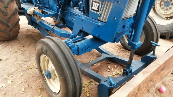 **275,000 บ.ต่อรอง**ขายรถไถเพลาเดียว FORD 6600 T3 ตัวเต็ม เครื่องเดิมปั้มเดิม ไอดีเล็ก เครื่องT3-D5NN6015J เกียร์D7NN7006C ท้ายD4NN4024B เครื่องโอเค สตาร์ทง่าย เกียร์ดีไม่หลุด ปั้มดี ทำงานดี คล่องตัว ช่วงล่างดี หนึบ ระบบไฮฯใช้งานปกติ ท้ายดี ไม่แตก ยกหางดี **275,000 บ.ต่อรอง**ขายรถไถเพลาเดียว FORD 6600 T3 ตัวเต็ม เครื่องเดิมปั้มเดิม ไอดีเล็ก เครื่องT3-D5NN6015J เกียร์D7NN7006C ท้ายD4NN4024B เครื่องโอเค สตาร์ทง่าย เกียร์ดีไม่หลุด ปั้มดี ทำงานดี คล่องตัว ช่วงล่างดี หนึบ ระบบไฮฯใช้งานปกติ ท้ายดี ไม่แตก ยกหางดี