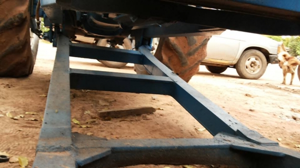 **275,000 บ.ต่อรอง**ขายรถไถเพลาเดียว FORD 6600 T3 ตัวเต็ม เครื่องเดิมปั้มเดิม ไอดีเล็ก เครื่องT3-D5NN6015J เกียร์D7NN7006C ท้ายD4NN4024B เครื่องโอเค สตาร์ทง่าย เกียร์ดีไม่หลุด ปั้มดี ทำงานดี คล่องตัว ช่วงล่างดี หนึบ ระบบไฮฯใช้งานปกติ ท้ายดี ไม่แตก ยกหางดี **275,000 บ.ต่อรอง**ขายรถไถเพลาเดียว FORD 6600 T3 ตัวเต็ม เครื่องเดิมปั้มเดิม ไอดีเล็ก เครื่องT3-D5NN6015J เกียร์D7NN7006C ท้ายD4NN4024B เครื่องโอเค สตาร์ทง่าย เกียร์ดีไม่หลุด ปั้มดี ทำงานดี คล่องตัว ช่วงล่างดี หนึบ ระบบไฮฯใช้งานปกติ ท้ายดี ไม่แตก ยกหางดี