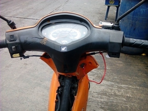 ขาย เวฟ 125 5000 บาท