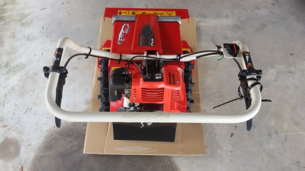 รถตัดหญ้า นำเข้าจากญี่ปุ่น (รถใหม่ครับ) รถตัดหญ้า นำเข้าจากญี่ปุ่น (รถใหม่ครับ)