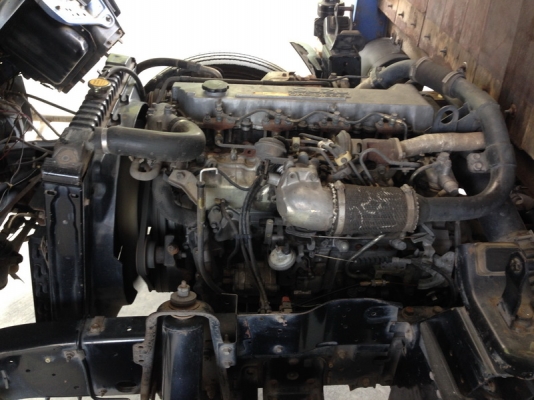 ISUZU NPR หัวน้ำเงิน ปี 2548 เครื่องยูโรทู 130 แรงเทอร์โบ พวงมาลัยเพาเวอร์  ยาว 4.30 เมตร