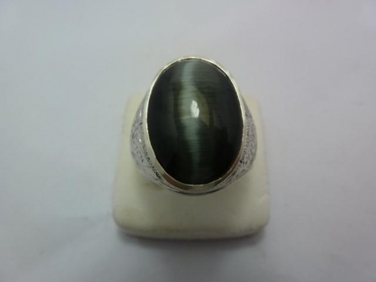 แหวนเงินแท้พลอยตาแมว