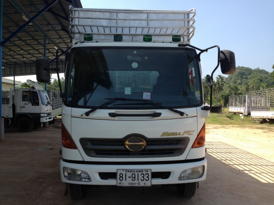HINO MEGA FC ปี 2548 เครื่องยูโร2 150 แรงเทอร์โบ ยาว 5.60 เมตร HINO MEGA FC ปี 2548 เครื่องยูโร2 150 แรงเทอร์โบ ยาว 5.60 เมตร