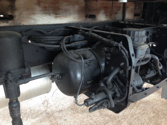 HINO MEGA FC ปี 2548 เครื่องยูโร2 150 แรงเทอร์โบ ยาว 5.60 เมตร HINO MEGA FC ปี 2548 เครื่องยูโร2 150 แรงเทอร์โบ ยาว 5.60 เมตร