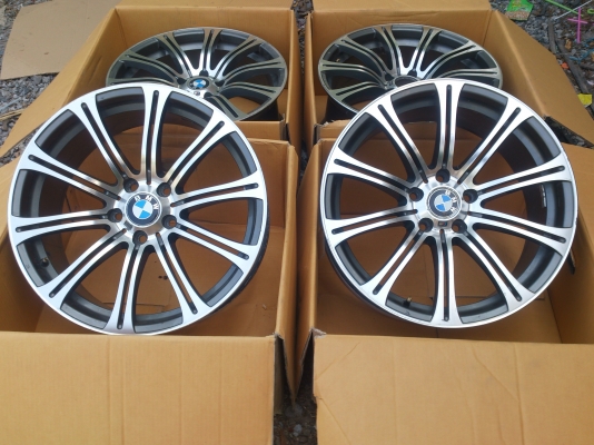 ขายแม็ก BMW ขอบ19 ถูกๆ จำนวน 4 วง
