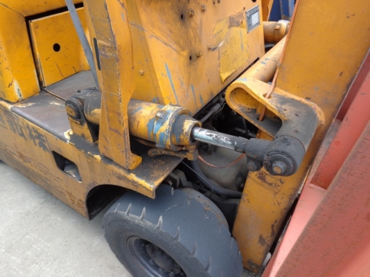 รถยกโตโยต้า1 ตันเสาสูง4เมตรนำเข้าสภาพเดิมยังไม่มีการล้างพร้อมใช้ รถยกโตโยต้า1 ตันเสาสูง4เมตรนำเข้าสภาพเดิมยังไม่มีการล้างพร้อมใช้