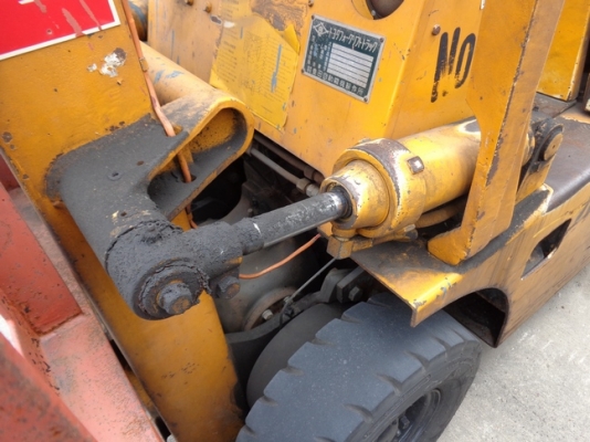 รถยกโตโยต้า1 ตันเสาสูง4เมตรนำเข้าสภาพเดิมยังไม่มีการล้างพร้อมใช้ รถยกโตโยต้า1 ตันเสาสูง4เมตรนำเข้าสภาพเดิมยังไม่มีการล้างพร้อมใช้