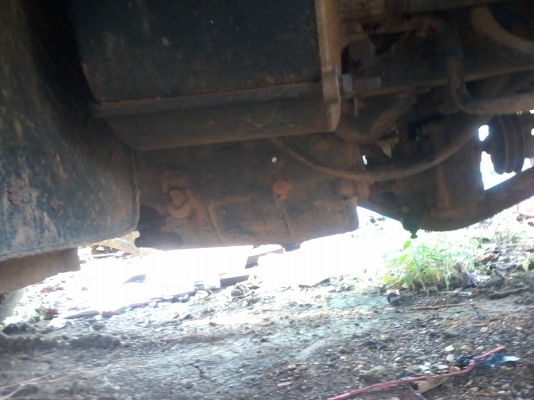 ขาย  10  ล้อ 2 เพลาดั้ม หัวยาวเครื่อง6 Bf 185 แรง เฟืองท้ายหมวกเจกสภๅพดีพร้อมใช้