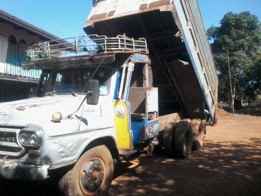 ขาย  10  ล้อ 2 เพลาดั้ม หัวยาวเครื่อง6 Bf 185 แรง เฟืองท้ายหมวกเจกสภๅพดีพร้อมใช้