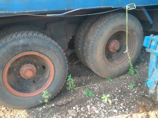 ขาย  10  ล้อ 2 เพลาดั้ม หัวยาวเครื่อง6 Bf 185 แรง เฟืองท้ายหมวกเจกสภๅพดีพร้อมใช้