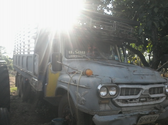 ขาย  10  ล้อ 2 เพลาดั้ม หัวยาวเครื่อง6 Bf 185 แรง เฟืองท้ายหมวกเจกสภๅพดีพร้อมใช้