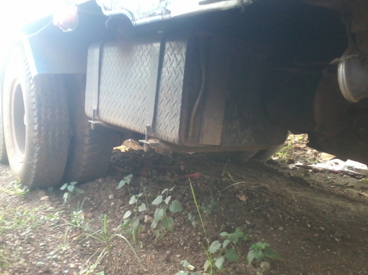 ขาย  10  ล้อ 2 เพลาดั้ม หัวยาวเครื่อง6 Bf 185 แรง เฟืองท้ายหมวกเจกสภๅพดีพร้อมใช้