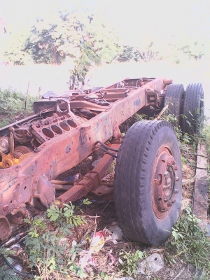 ขายแชสซี FORD หัวลาก พร้อมช่วงล่าง ทะเบียนชุดโอน พร้อมเกียร์ฟูลเลอร์