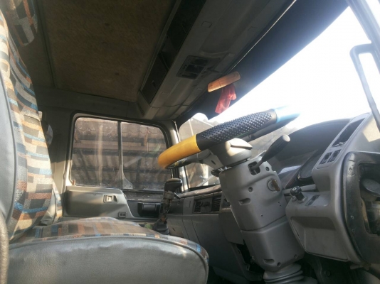 ขายรถหัวลากHINO 2 Kเครื่อง240แรง ขายรถหัวลากHINO 2 Kเครื่อง240แรง