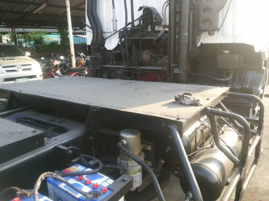 ขายรถหัวลากHINO 2 Kเครื่อง240แรง ขายรถหัวลากHINO 2 Kเครื่อง240แรง